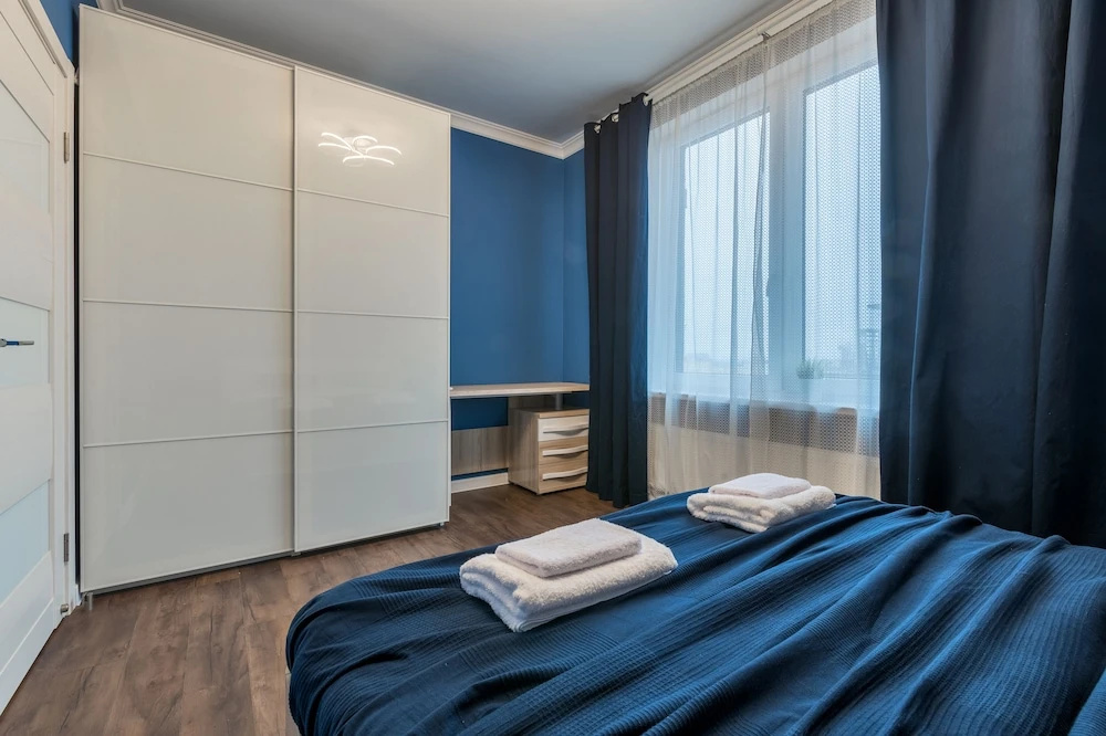 One Bedroom Luxury Apartment-Двухкомнатная квартира у метро Фрунзенская