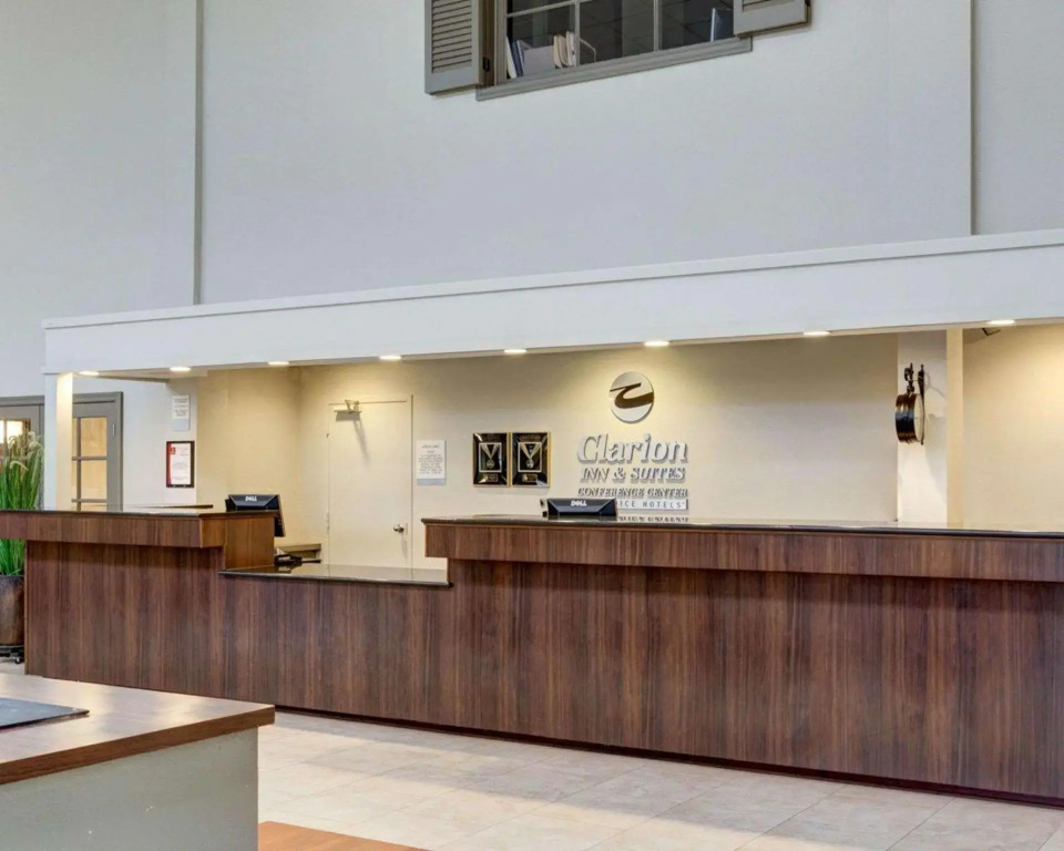 Clarion Inn & Suites Conference Center