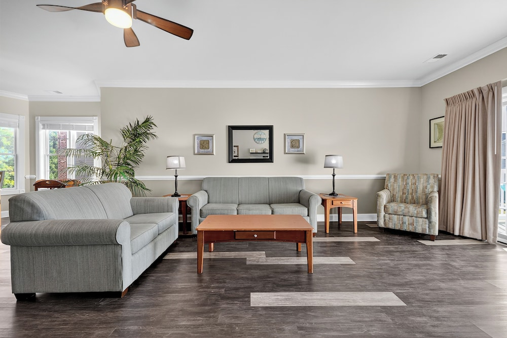 Magnolia Pointe Luster Leaf 4825-301