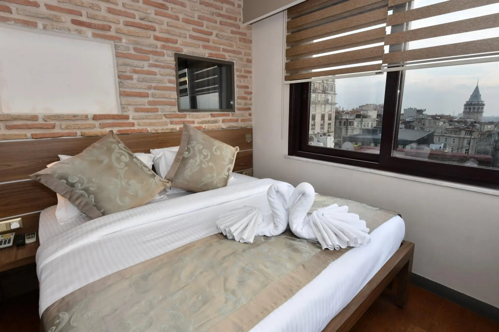 The Pera Hotel