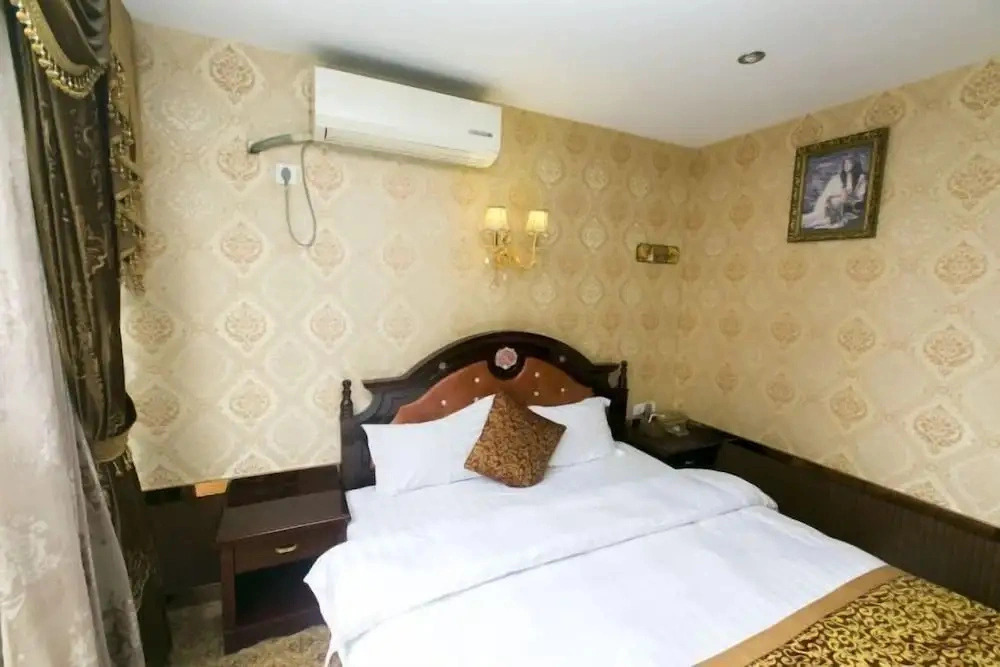 Changshou Haoxiang Business Hotel