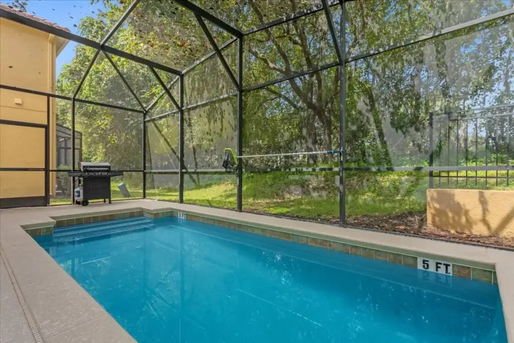 6 Bedrooms 5 Bathrooms Paradise Palms 8956 Sp