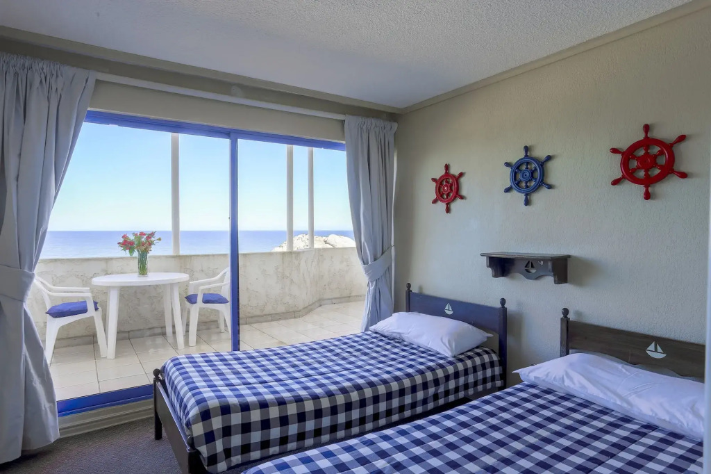 MR Mar Suites