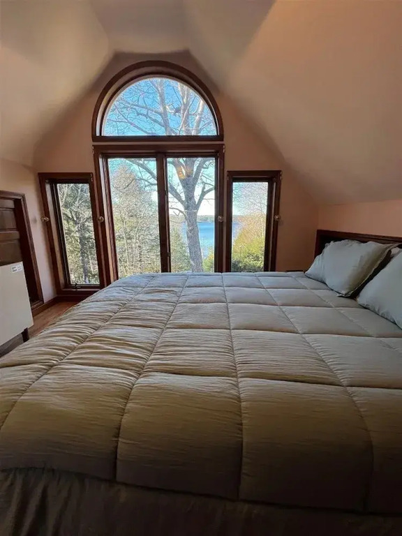 Brandy Pond Overlook Limit 14 4 Bedroom Home by RedAwning