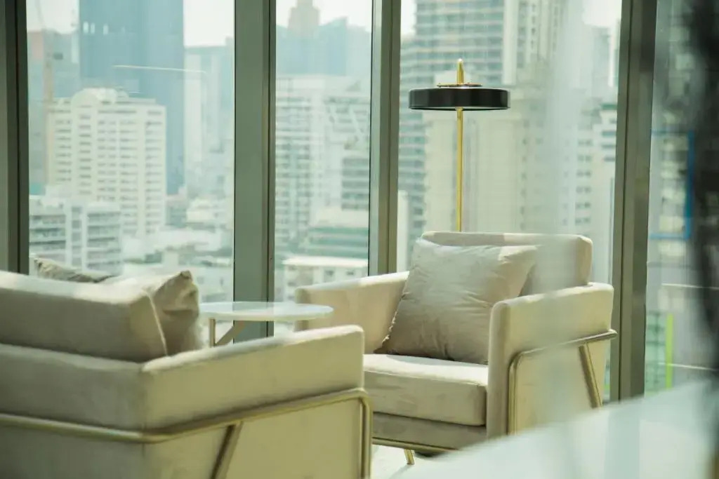 Sukhumvit 11#Luxury#Pool#Gym#BTS Nana&MRT Sukhumvit#1BR#Max4ppl