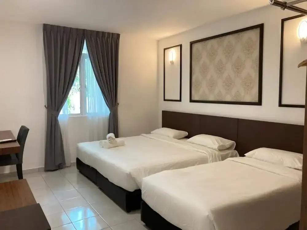 Palette Cara Hulu Near Jonker Street Malacca