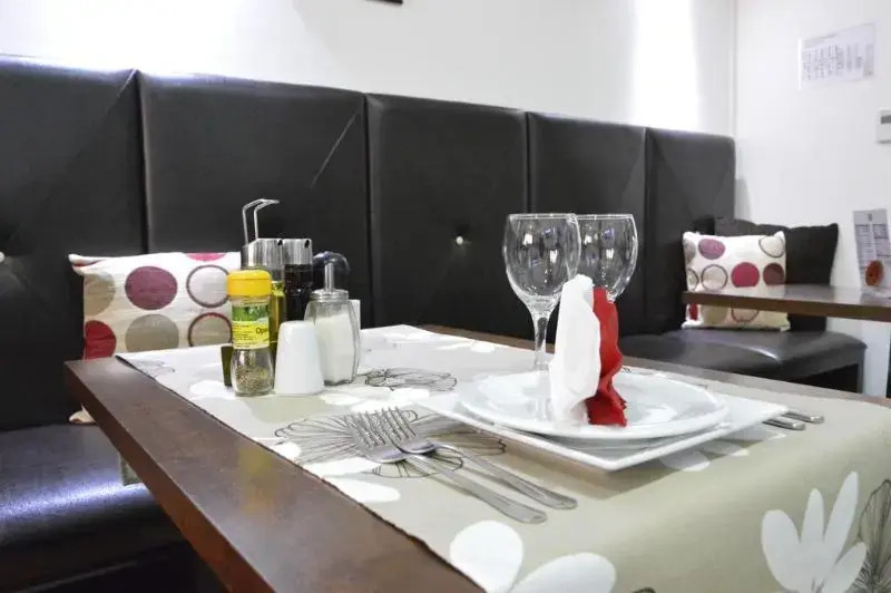 City5 ROOMS & SUITES by LSA