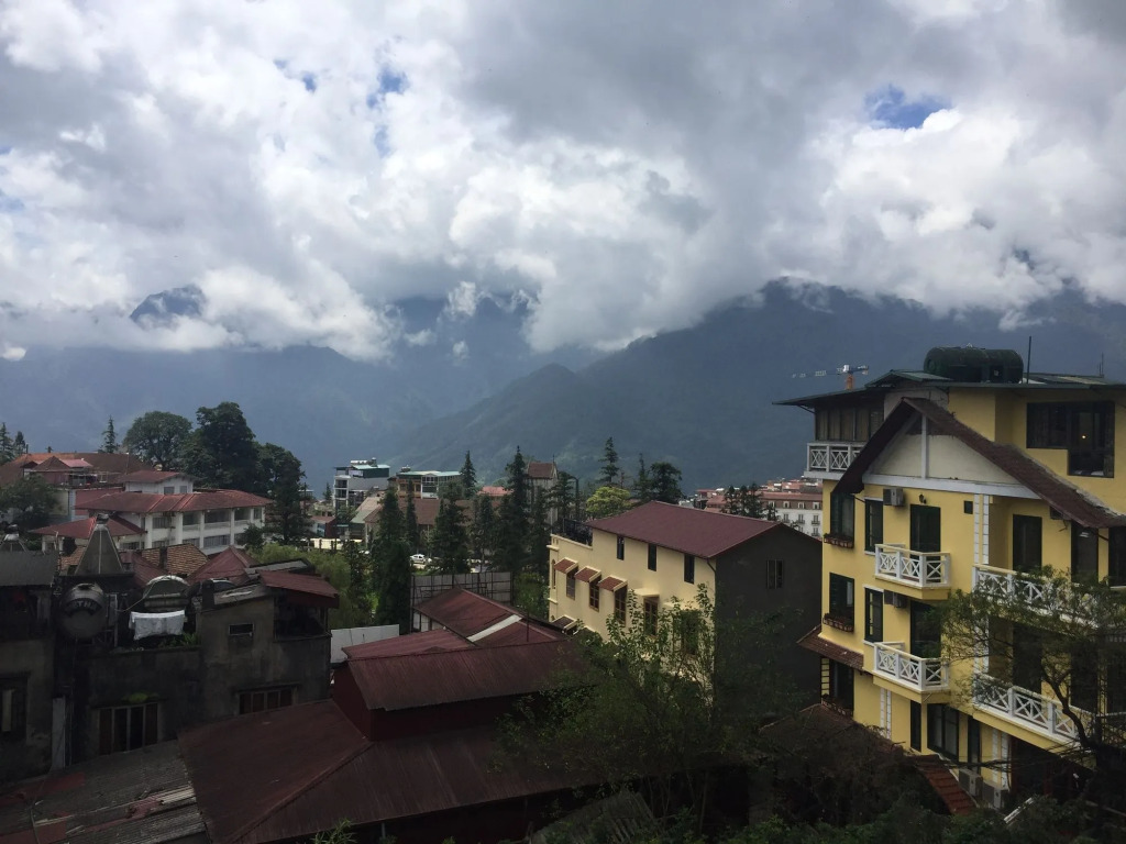 Fansipan View Hotel