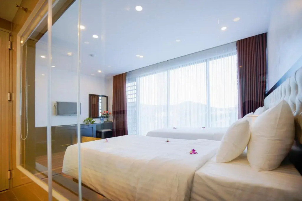 Merit Halong Hotel
