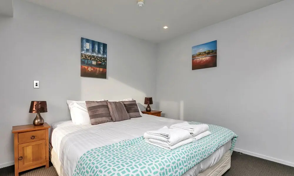 QV CBD 2 Bedroom with Wifi Parking - 972