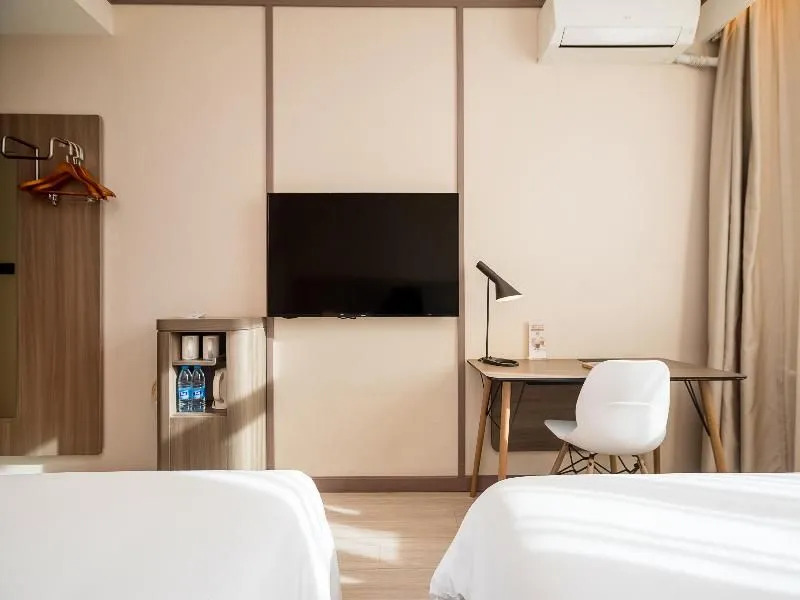 HanTing Hotel (Beijing Changping Science Park)