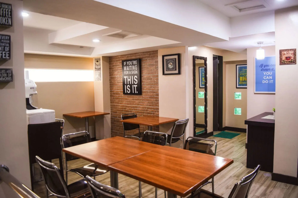 ZEN Rooms Pryce Business Park