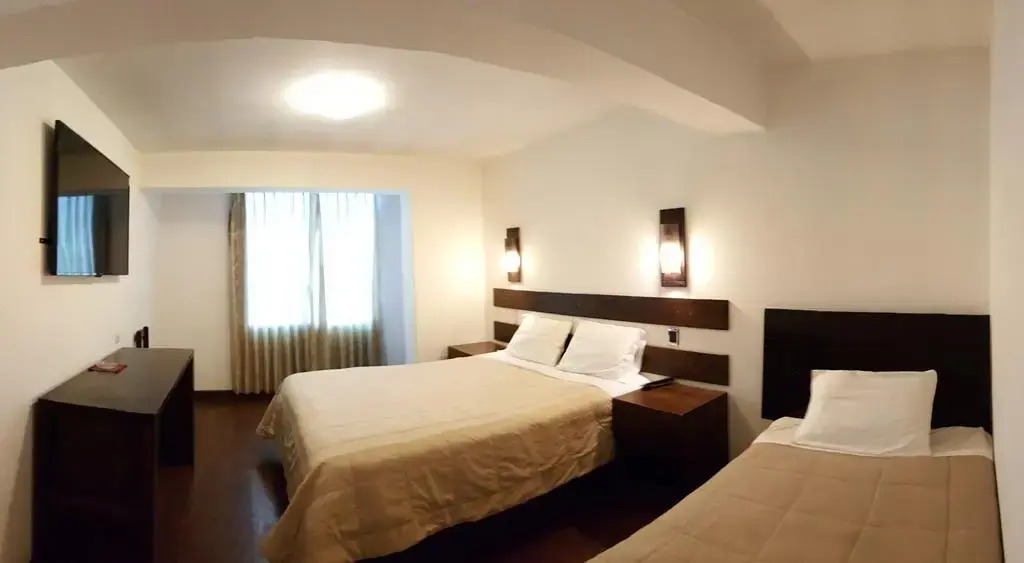 La Cabaña Hotel