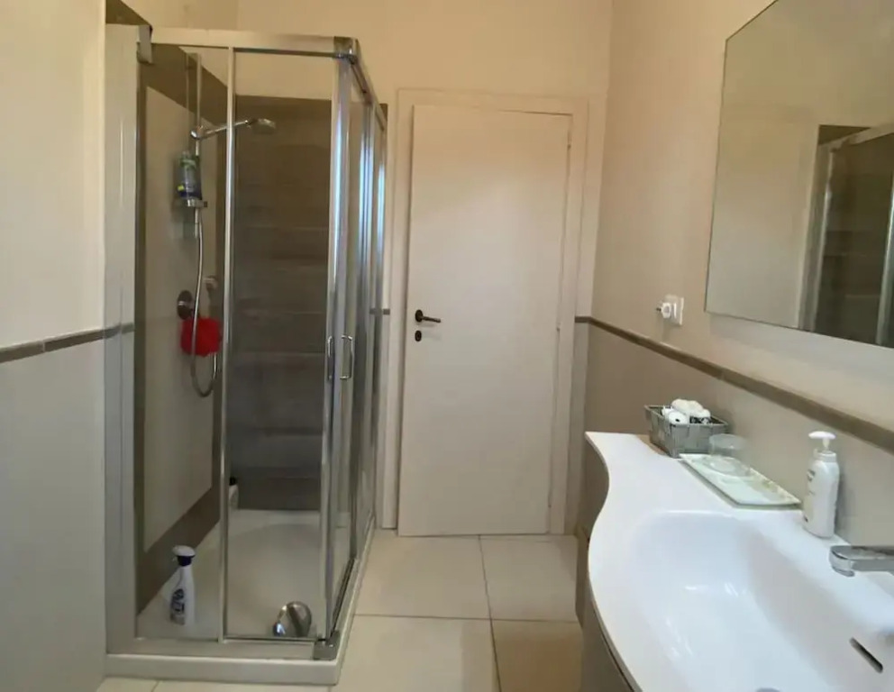 5 Beds Central Area - Ref Ferra-rif Ferra