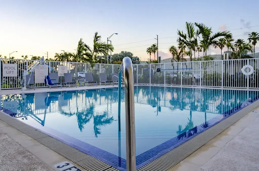 Candlewood Suites Miami Intl Airport - 36th St by IHG