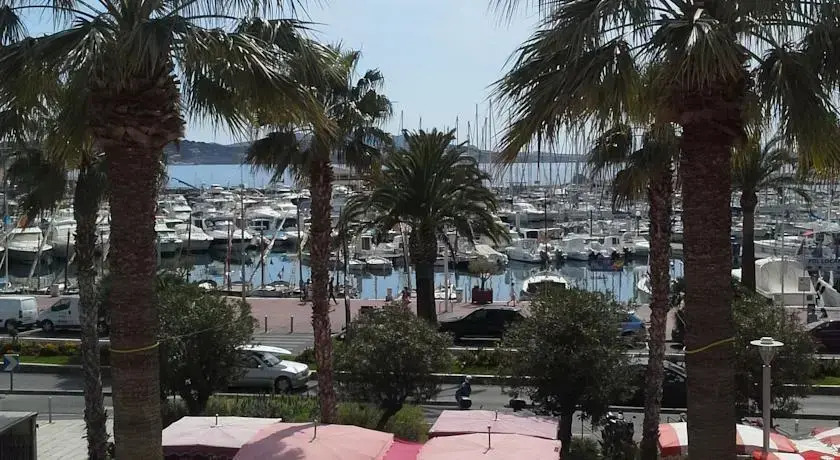 Bandol Amazing Flat
