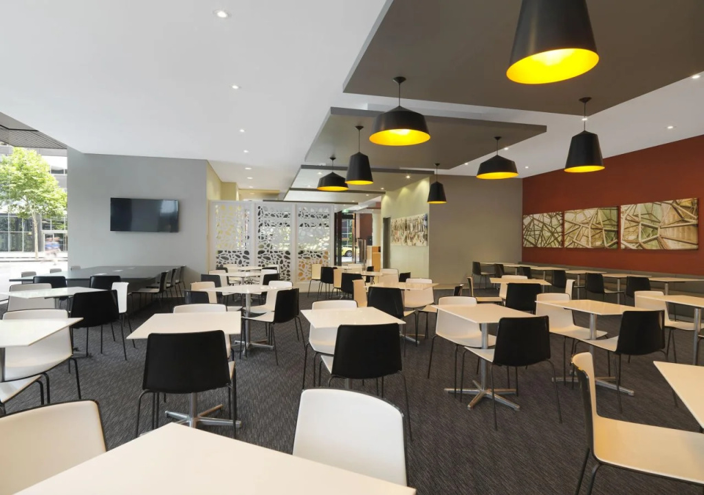 Mercure Melbourne Southbank
