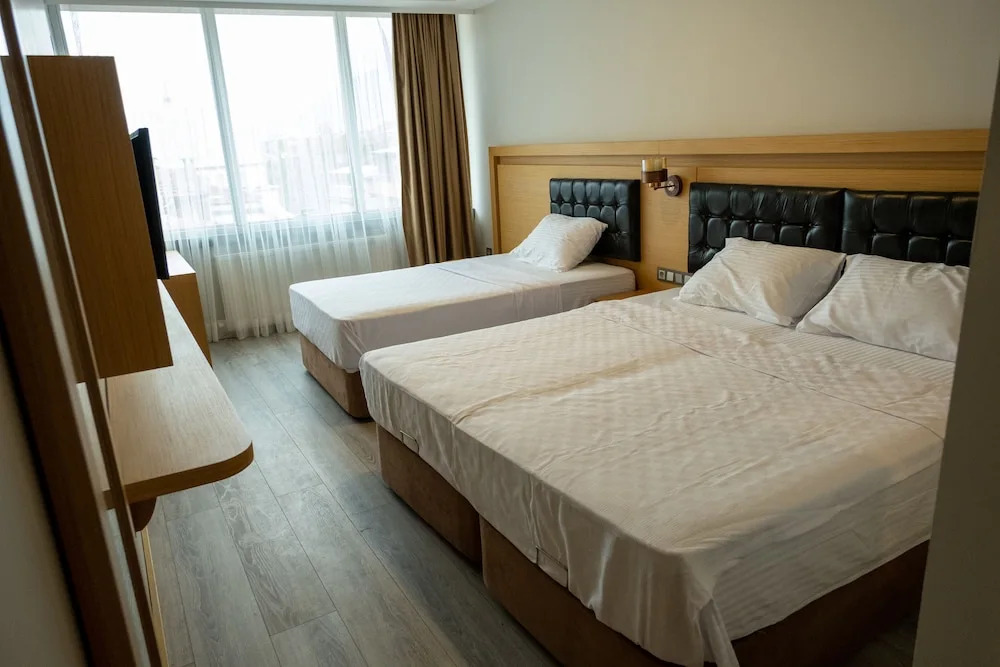 Lotus Park Hotel