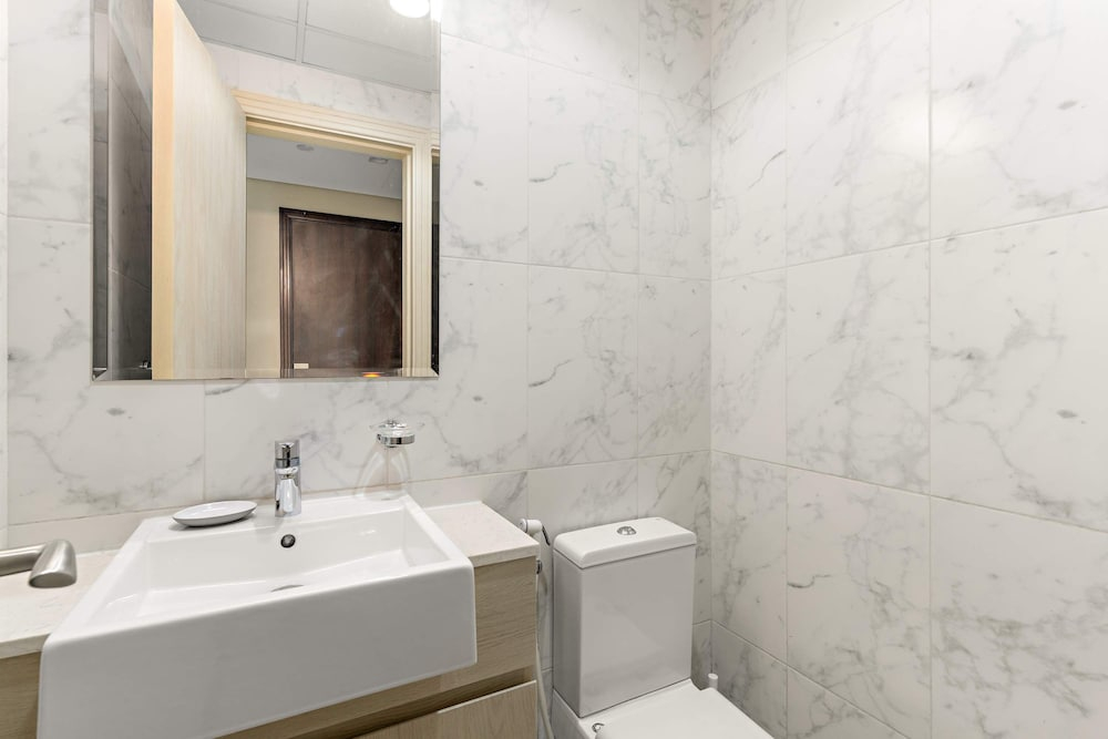 Silkhaus Signature 1BR Afnan Production City