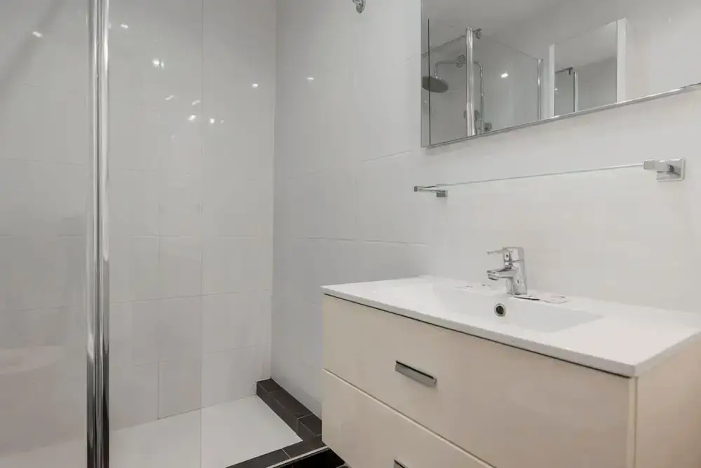 Amazing Pool and Garden Apartment by Costarentals - Ref 253