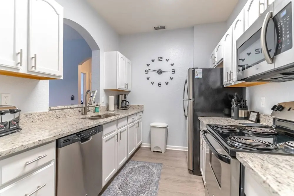 2788 Windsor Hills