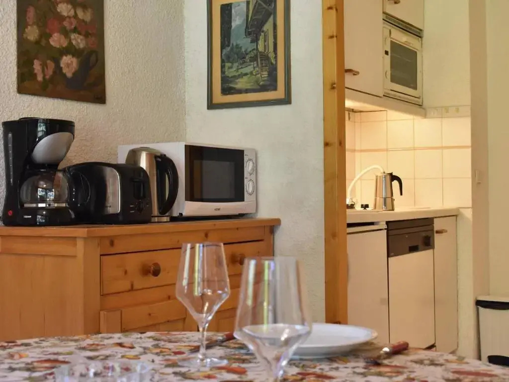 Appartement Méribel, 3 pièces, 6 personnes - FR-1-180-122