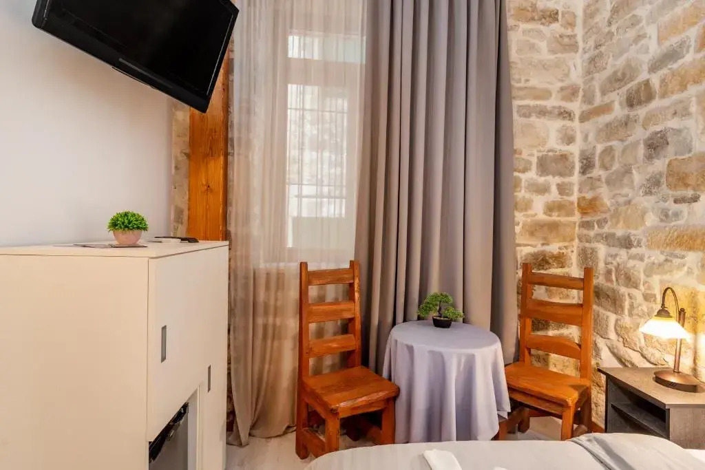 Borna and Franko Rooms Split city centre