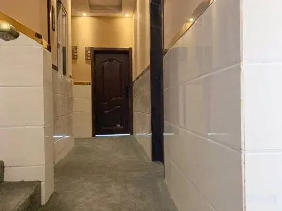 Anning Yujian Hotel (Wuyue Plaza)