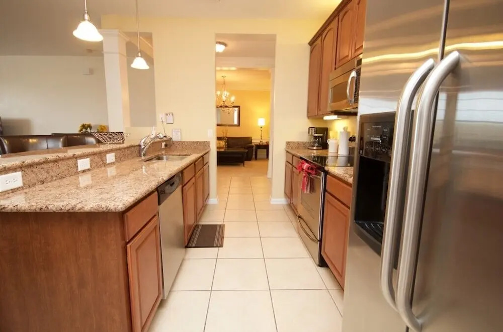 7-301 3 Bedroom Condo by RedAwning