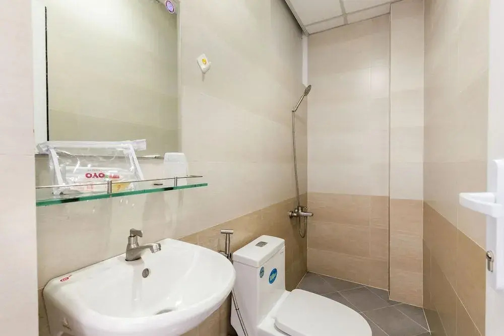 OYO 409  Vinh Phu Gia Hotel