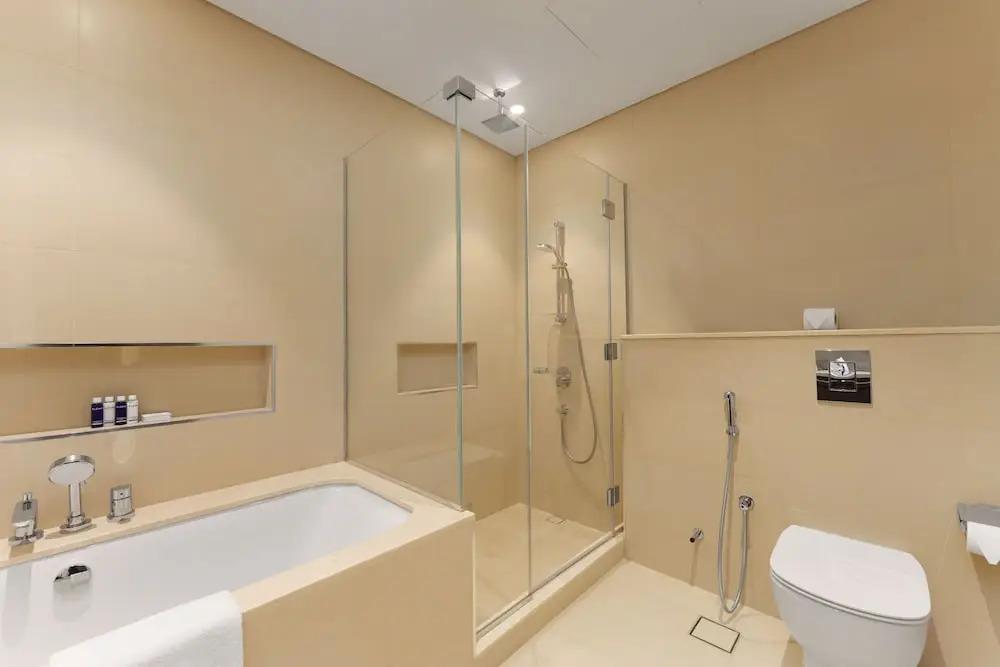 Maison Privee - Luxury Apt with Burj Khalifa Vw & Direct Mall Access