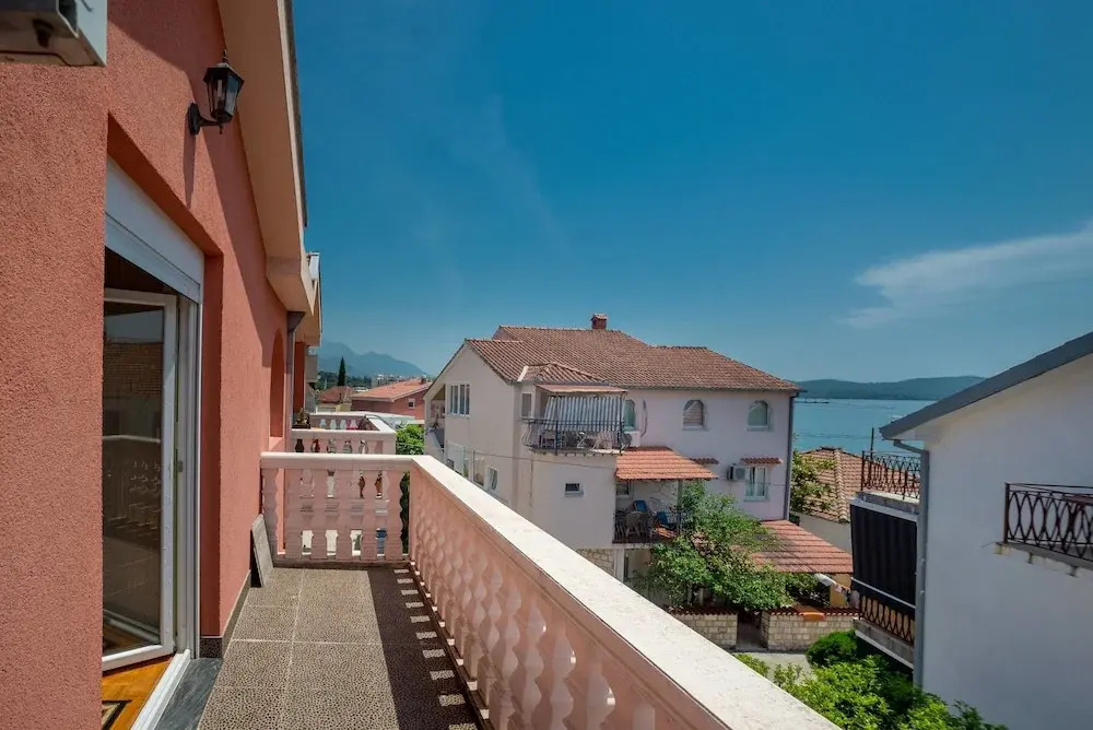 Apartments Tasija