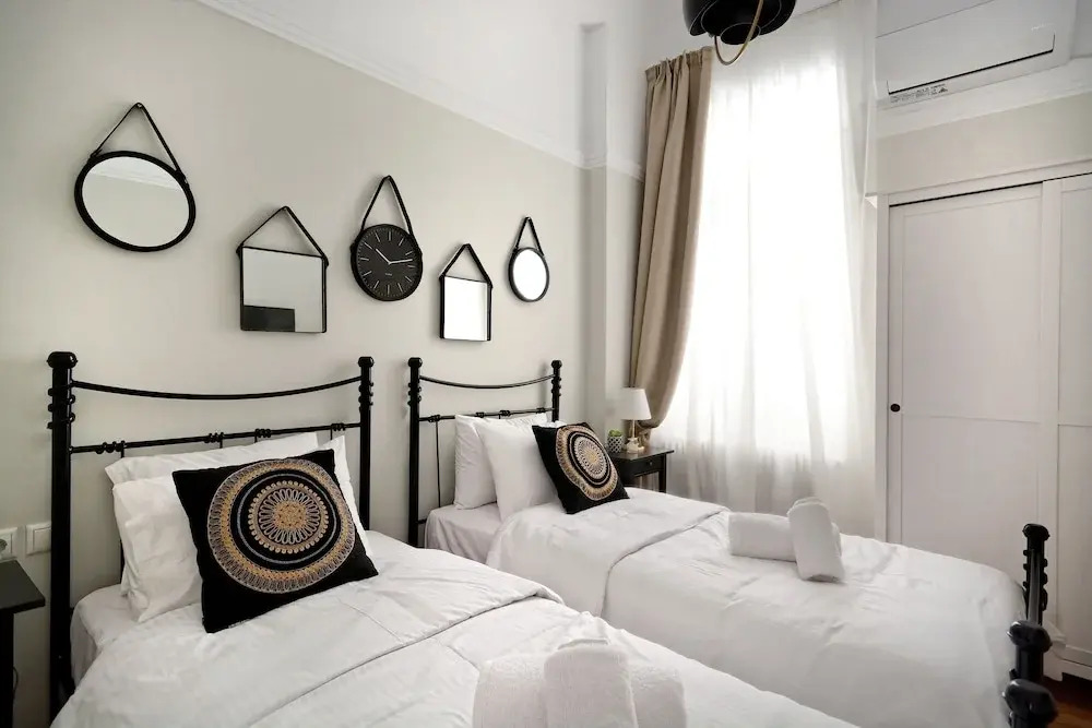 Acropolis Echoes Apartment