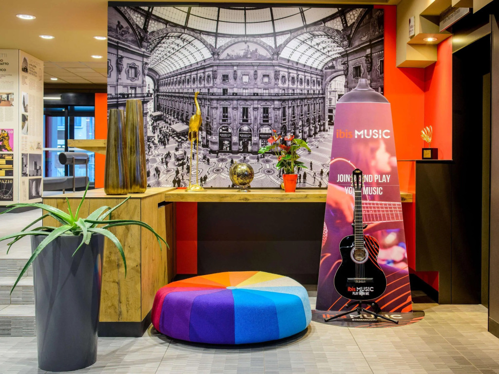 Отель ibis Milano Centro