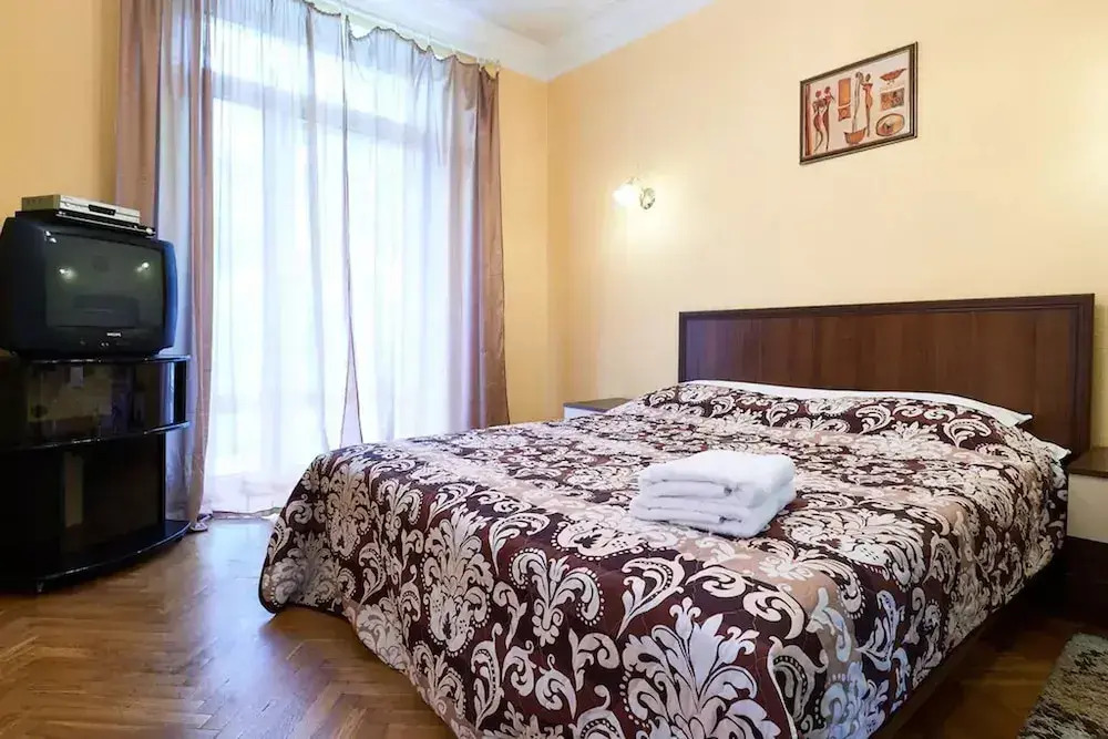 Апартаменты Home-Hotel, ул. Пушкинская, 2-4-7