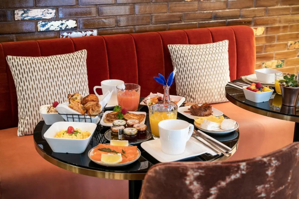 CARD Hôtel