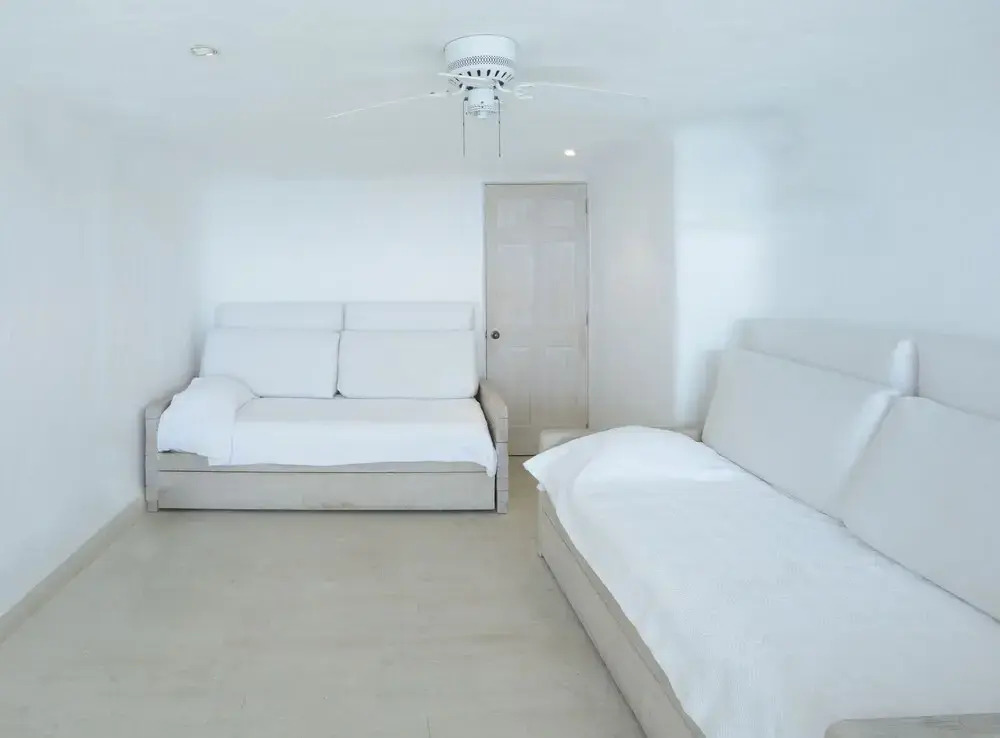 Luxurious Oceanfront Penthouse with Private Pool