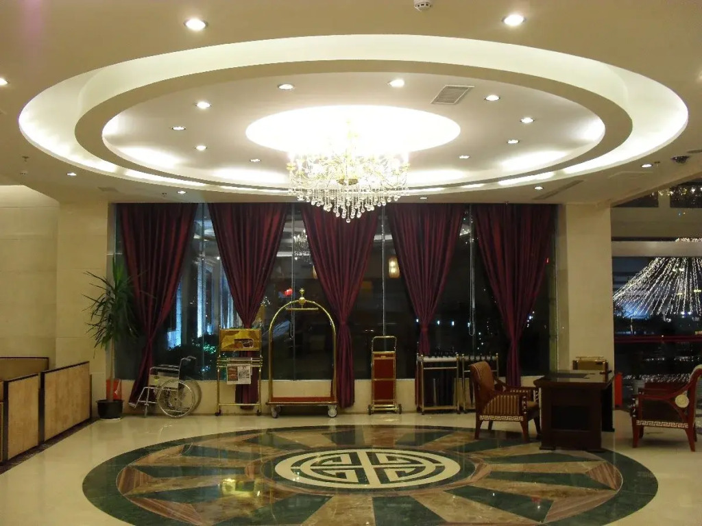 Jiuzhaigou Huangpu Hotel