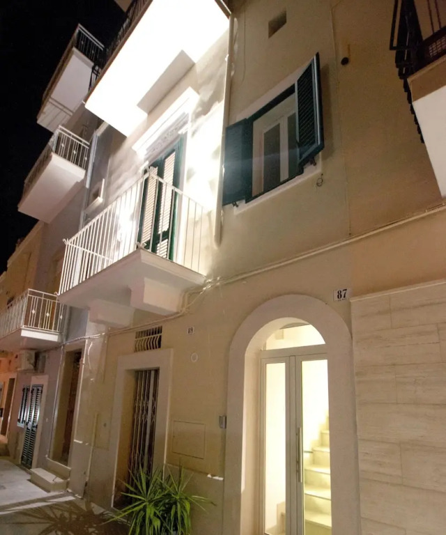 Apartment With one Bedroom in Monopoli, With Furnished Balcony and Wifi - Near the Beach