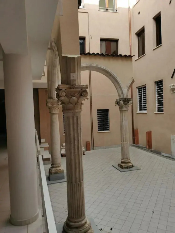 Via Roma
