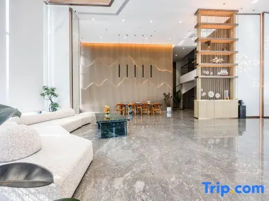 Haiyi International Hotel Huaiji