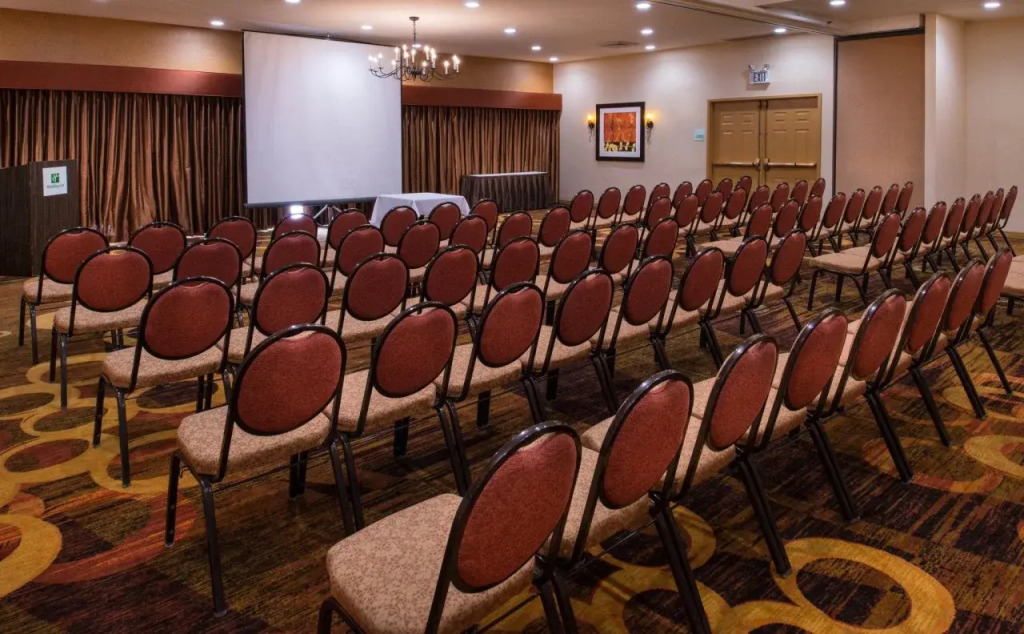 Holiday Inn Dublin - Pleasanton by IHG