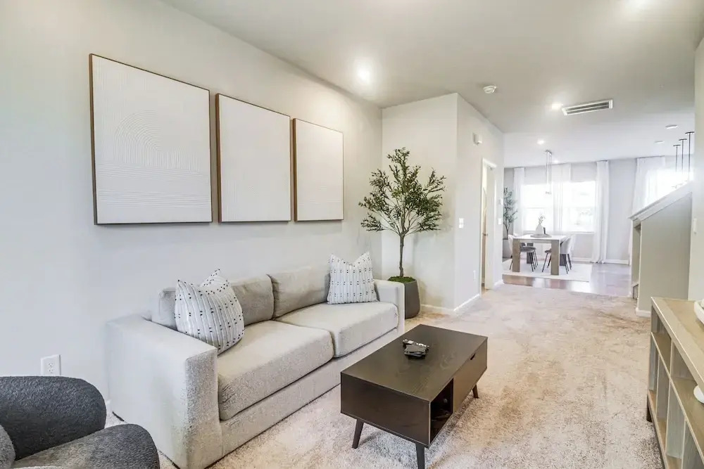 7 Mi to Uptown: Townhouse w/ Patio in Charlotte!