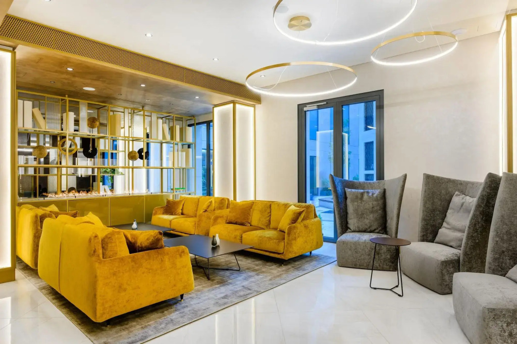 Emerald Hotel by Continental Group