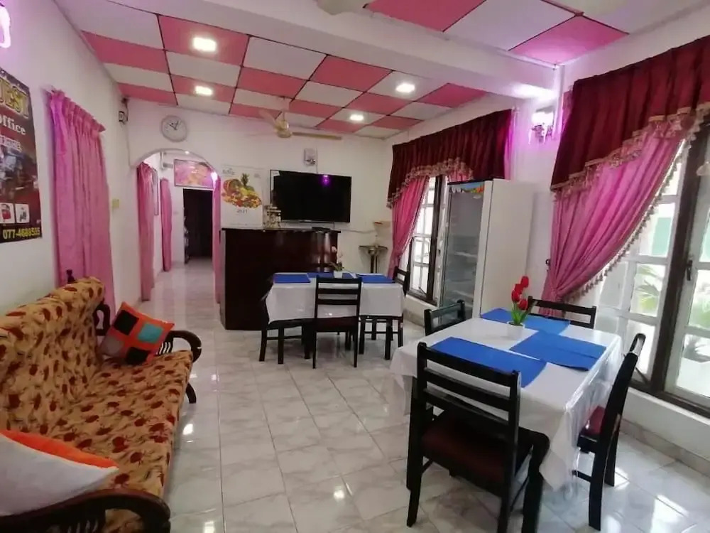 Dilshan Guest House