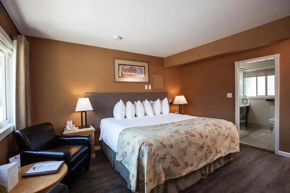 Swiss Chalet Motel