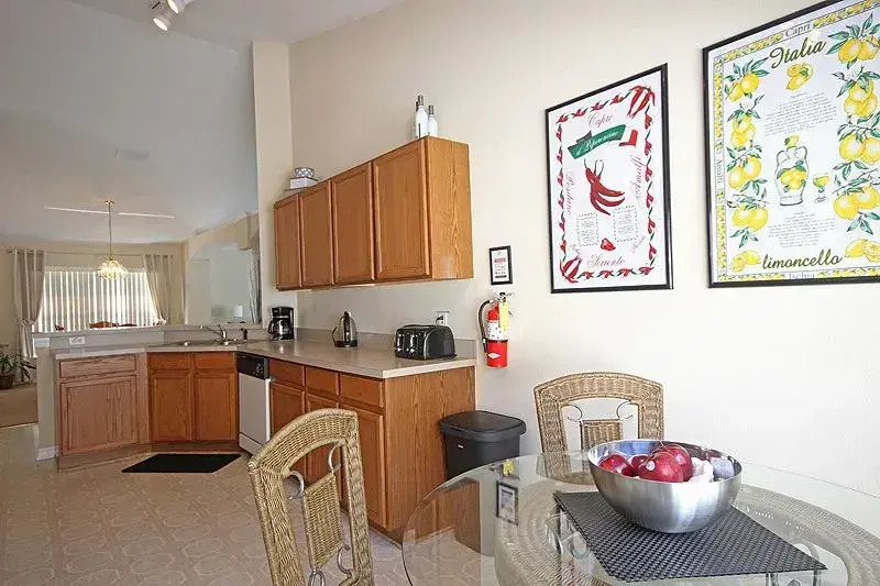 606 Peaceful Lake View, Kissimmee , US