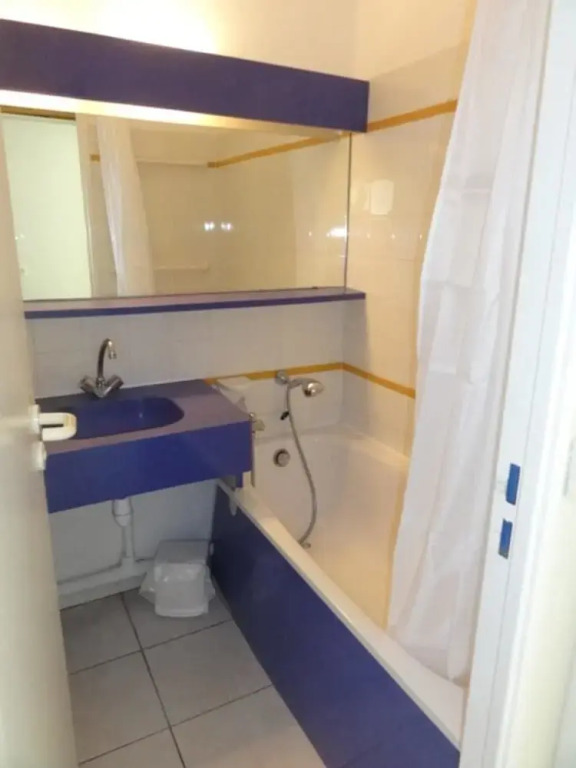 Studio in Saint-raphaël, With Pool Access, Furnished Terrace and Wifi