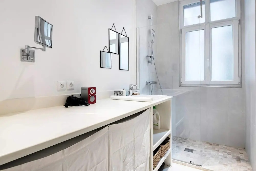 Beautiful Family Apt - 7 Mins to Sacré-cœur
