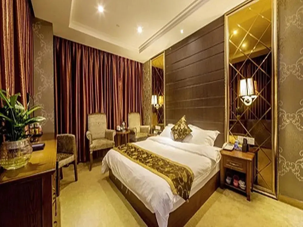 Runhechuan Business Hotel